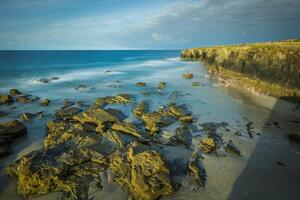 famoso espanhol destino, catedrais de praia playa de las catedrais em atlântico oceano foto