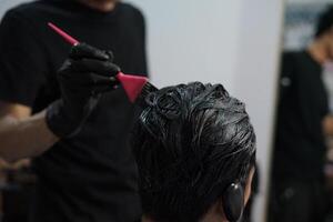 cabelo corte técnicas, dentro a salão foto