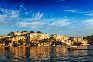 cidade Palácio. udaipur, rajastão, Índia foto