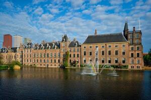 hofvijver lago e binnenhof , a Haia foto