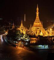 pagode sule, yangon, myanmar foto