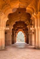 lótus mahal real Centro hampi, Índia foto