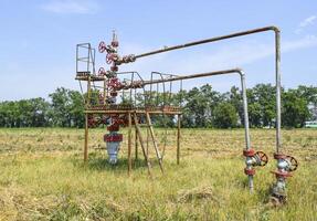 bem para óleo e gás Produção. óleo bem boa cabeça equipamento. óleo Produção foto