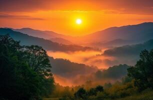 ai gerado a Sol Aumentar através a enevoado montanhas foto