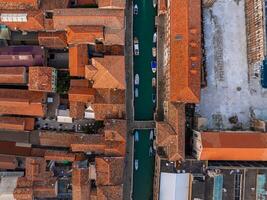 aéreo Visão do murano ilha dentro Veneza lagoa, Itália foto