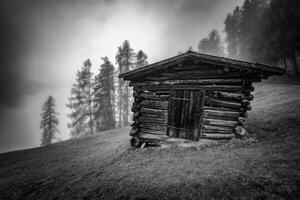 de madeira palheiro dentro a stubai Alpes foto