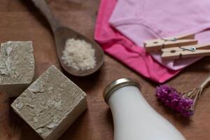 caseiro lavanderia detergente, faça você mesmo, zero desperdício, eco amigável, Grato sabão, natural produtos para lavar e limpeza, biodegradável Marselha Oliva óleo Sabonete para bebês foto