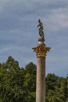 estátua em schloss sans souci. foto