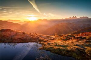 francês Alpes panorama do nascer do sol brilha sobre laca guichard com Arves maciço dentro outono às aiguilles d’arves, França foto