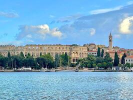 a cidade do pula, Croácia, Europa foto