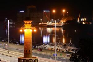 luz listras e vestígios do movimento dentro a cidade foto