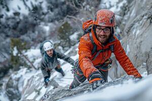 ai gerado alpinistas corajoso uma Nevado subida. aventureiro alpinistas ascendente uma Nevado montanha face, 1 alcançando Fora para Apoio, suporte a outro. foto