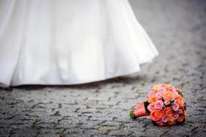 buquê de casamento. flores da noiva foto