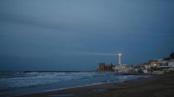 farol torre em a litoral foto