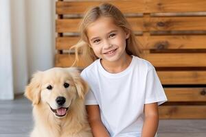 ai gerado sorridente pequeno menina com dourado retriever cachorro. crianças camiseta brincar. foto