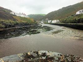 uma Visão do boscastle dentro Cornualha foto