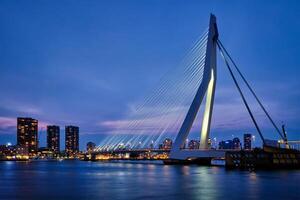 borracha ponte, Rotterdam, Países Baixos foto