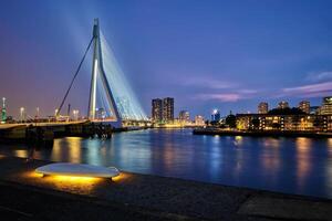 borracha ponte, Rotterdam, Países Baixos foto