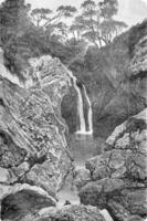 cascata perto maghera, vintage gravação. foto