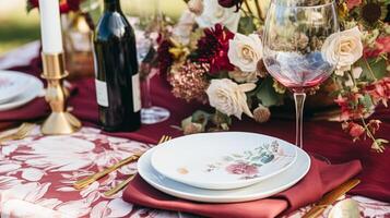 ai gerado Casamento e evento celebração paisagem de mesa com flores, formal jantar mesa configuração com rosas e vinho, elegante floral mesa decoração para jantar festa e feriado decoração, casa estilo foto