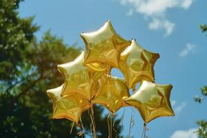 ai gerado grupo do ouro frustrar Estrela em forma balões. generativo ai foto