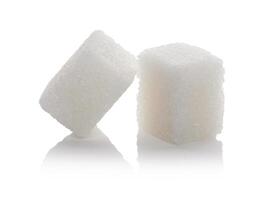 açúcar cubos em branco foto