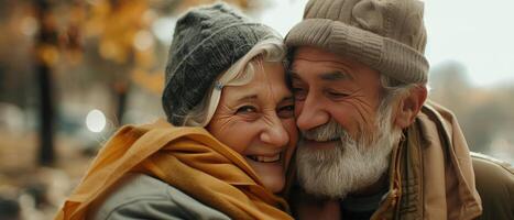 ai gerado feliz pensionista guardando sorrir em dele face enquanto abraçando dele esposa, feliz Senior casal abraçando. generativo ai foto