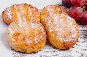 chalé queijo panqueca com uva foto