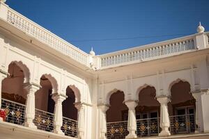 Visão do detalhes do arquitetura dentro dourado têmpora - Harmandir sahib dentro amritsar, punjab, Índia, famoso indiano sikh marco, dourado têmpora, a a Principal santuário do sikhs dentro amritsar, Índia foto