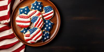 ai gerado plano deitar para EUA independência dia. prato do biscoitos com americano bandeira. fofa símbolo do América, feriado às lar, caseiro biscoitos foto