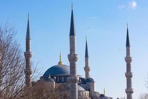 Sultanahmet ou azul mesquita Visão às dia. foto