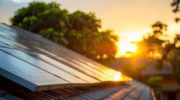 ai gerado uma moderno casa com uma cobertura coberto dentro solar painéis banhado dentro luz solar, representando uma degrau para verde energia foto