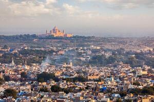 aéreo Visão do Jodhpur a azul cidade. rajastão, Índia foto