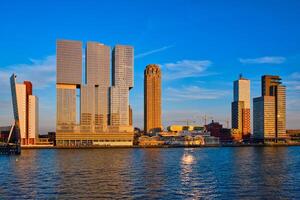 Rotterdam paisagem urbana , Países Baixos foto