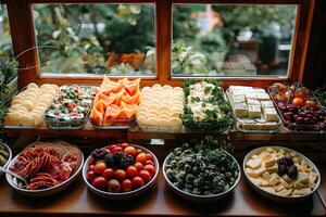 ai gerado servido mesa Comida festa profissional publicidade Comida fotografia foto