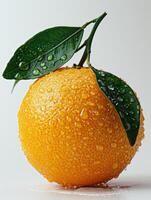 ai gerado laranja com água gotas em branco fundo foto