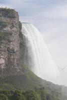 Visão do Niágara cai dentro Canadá foto