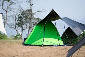 acampamento e barraca sites turismo relaxamento natureza. foto