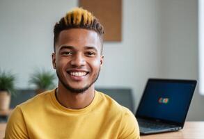 ai gerado homem de negocios dentro uma verde suéter profundamente acionado com dele computador portátil. concentrado e profissional área de trabalho. foto