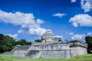 el Caracol às chichen itza foto