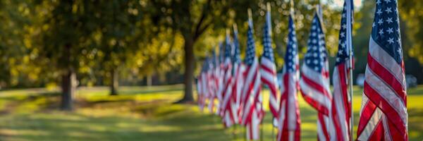 ai gerado linha do americano bandeiras em exibição dentro uma exuberante parque contexto, simbolizando patriotismo e nacional feriados gostar independência dia ou veteranos dia foto