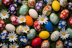 ai gerado acima topo Visão do multi colori pintado Páscoa ovos em a verde Relva com primavera margarida flores foto