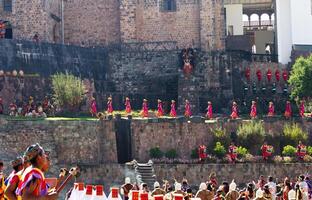 cusco, Peru, 2015 - inti Raymi festival dentro sul América homens e mulheres foto