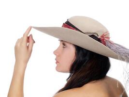 perfil do jovem mulher com dedo para chapéu foto