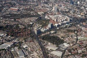 cidade do méxico vista aérea paisagem de avião foto