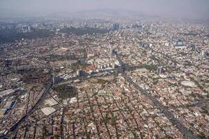 cidade do méxico vista aérea paisagem de avião foto