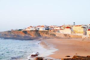 praia das macas maçã de praia dentro colares, Portugal, em uma tormentoso dia antes pôr do sol foto