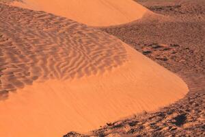 Tunísia. em algum lugar em sahara deserto perto douz... foto