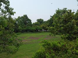 aéreo Visão do Jinah jardim em 17/07/2023 dentro Lahore Paquistão. foto