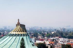 cúpula do a basílica do santa maria de guadalupe dentro México e espaço para texto foto